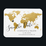 Gold Map Destination Wedding Save the Date Magneet<br><div class="desc">VERPLAATS HET HART OP DE KAART EENVOUDIG NAAR UW WEDDBESTEMMING op onze authentieke, faux gouden folie wereldkaart om uw bestemmings bruiloft te creëer, met een datummagneet die er geweldig uitziet op de koelkast. — Klik VERDER OP AANPASSEN om het hart te verplaatsen, de achtergrond- en tekstkleur te wijzigen, lettertypen te...</div>