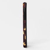 Gold Maple Leaf op donkerrood Case-Mate iPhone Case (Achterkant/links)