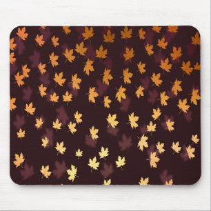 Gold Maple Leaf op donkerrood Muismat