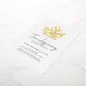 Gold Maple Leaf Thanksgiving Dinner Folie Uitnodiging (Gedraaid)