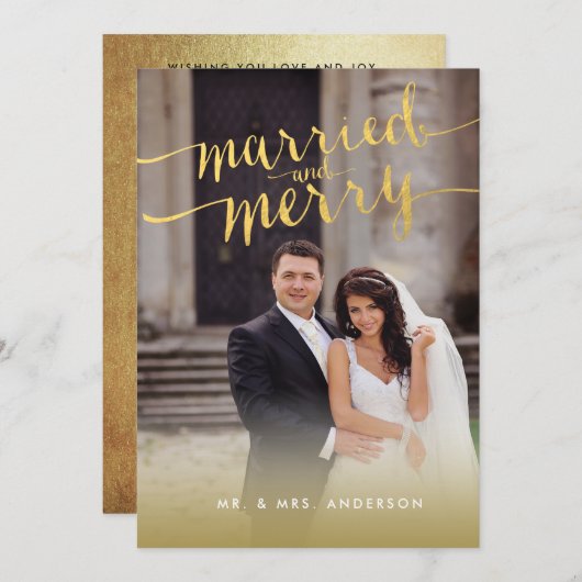 Gold Married and Merry Script 2 Photo Holiday Kaar Feestdagenkaart (Voorkant / Achterkant)