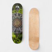Gold Medallion Mayan Calendar Warrior Skull Oerwou Persoonlijk Skateboard (Voorkant)