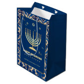 Gold Menorah | Douanenaam Hanukkah Medium Cadeauzakje (Achterkant Gekanteld)