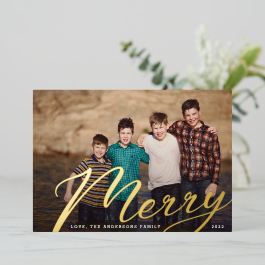 Gold Merry | Kerstlandschapsfamilie Foto-Folie Folie Feestdagenkaart (Staand Voorkant)