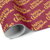 Gold Merry-kerstscript Calligrafie Burgundy Cadeaupapier (Rol Hoek)