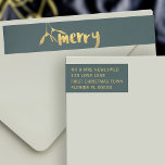 Gold Merry Mistletoe Christmas Vakantie Adres<br><div class="desc">Voeg je adresgegevens toe aan dit feestelijke groene en gouden wrap around adreslabel. Er is een takje van faux gold folie mistletoe en modern penseelschrift "vrolijk" Het is een bedrukt faux folie effect en niet echt en het mooie is dat het nooit zal afschilferen.</div>