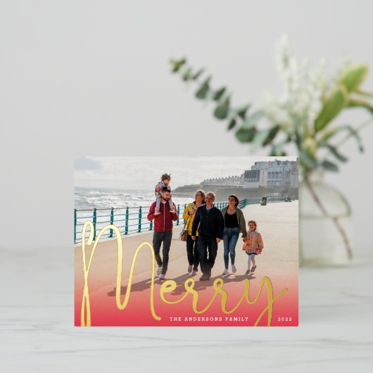 GOLD Merry | Rode gradiënt Happy kerstfoto Folie Feestdagen Briefkaart (Staand Voorkant)