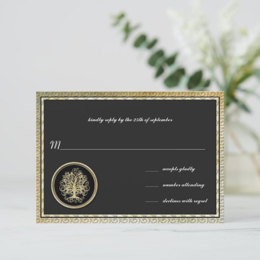 Gold Metallic Swirl Tree Gold Border Weddenschap R RSVP Kaartje (Staand voorkant)