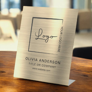 Gold Minimalist Business Logo Professional Modern Reclamebord Met Voetstuk