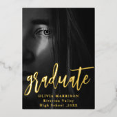 Gold Modern Typografie Foto Collage Afstuderen Folie Uitnodiging (Voorkant)