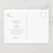 Gold Monogram Deep Red Wedding Save the Date Aankondigingskaart (Achterkant)
