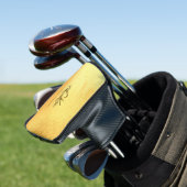 Gold monogram initiaal name script golfheadcover (Insitu)