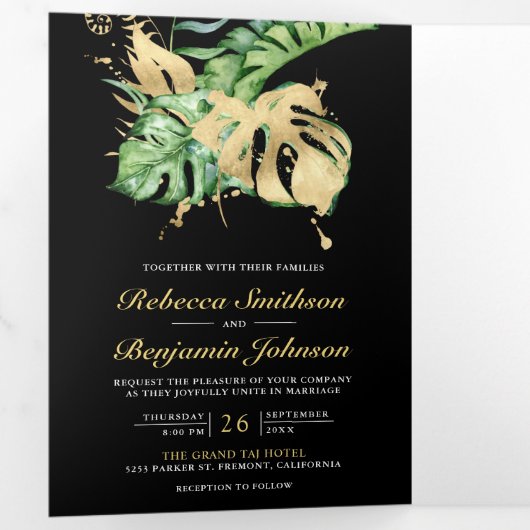 Gold Monstera Tropical Palm Black QR Code Weddensc Drieluik Uitnodiging (Binnenzijde eerst)
