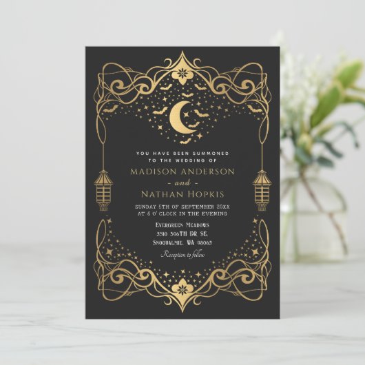 Gold Moon Gothic Bats Lantern Wedding Kaart (Staand voorkant)