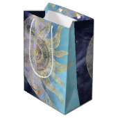 Gold Moon Sun Mandala Celestial Design Medium Cadeauzakje (Achterkant Gekanteld)