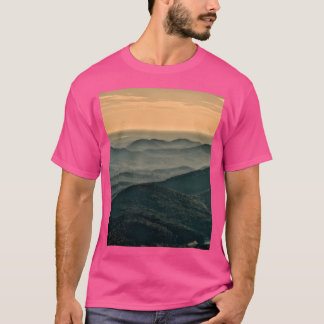 Gold Mountain Uitzicht Graphic T-shirt
