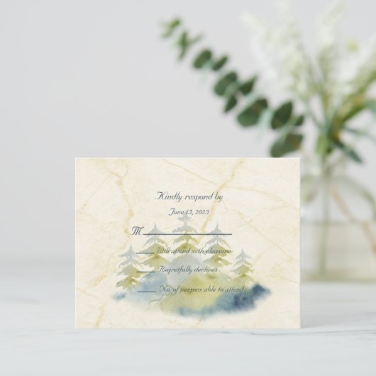 Gold Mountains Backdrop Green en Blue Trees RSVP Briefkaart (Staand voorkant)