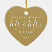 Gold Mr. en Mrs First Kerstmis Signature Script Keramisch Ornament (Voorkant)