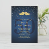 Gold Mustache Navy Blue 50th Birthday Party Kaart (Staand voorkant)