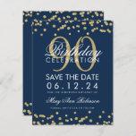 Gold Navy Blue 90th Birthday Save Date Confetti Kaart<br><div class="desc">Het elegante '90th Birthday Party'-ontwerp met Gold Faux Glitter Confetti Navy Blue en tekst op maat en details. Eenvoudig te gebruiken en eenvoudig aan te passen. Bestel vandaag nog!</div>