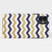 Gold & Navy Blue Chevron Pattern iPhone Case (Achterkant (horizontaal))