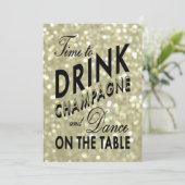 Gold New Year's Time to Drink Champagne Invitation Kaart (Staand voorkant)