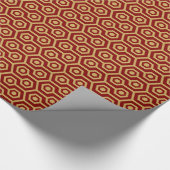 Gold Octagonal Pattern op donkerrode achtergrond Cadeaupapier (Hoek)