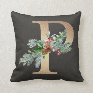 Gold P Monogram Pine & Berries Kerstfamilie Kussen