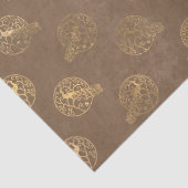Gold packs op bruine ontkoppeling tissuepapier (Detail)