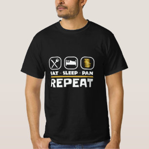 Gold panning prospectief East Sleep Pan Repeat T-shirt