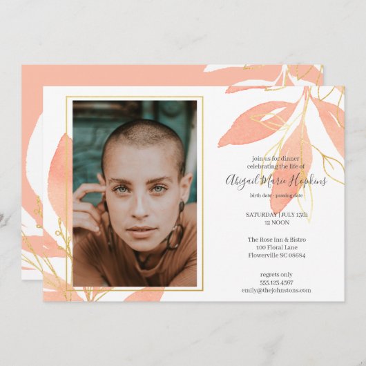 Gold Peach Floral Celebration of Life Funeral Bedankkaart (Voorkant / Achterkant)