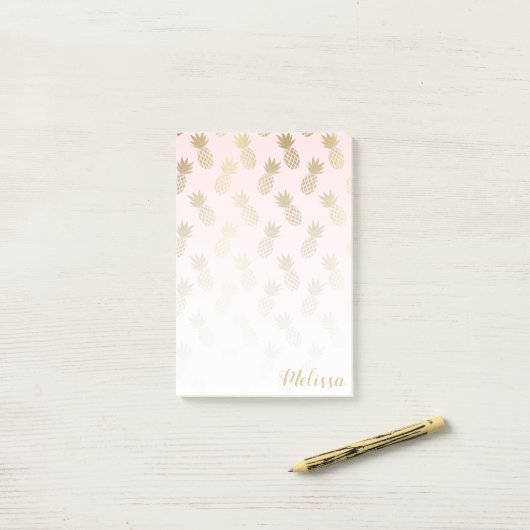Gold Pineapple Pattern Post-it® Notes (Op bureau)
