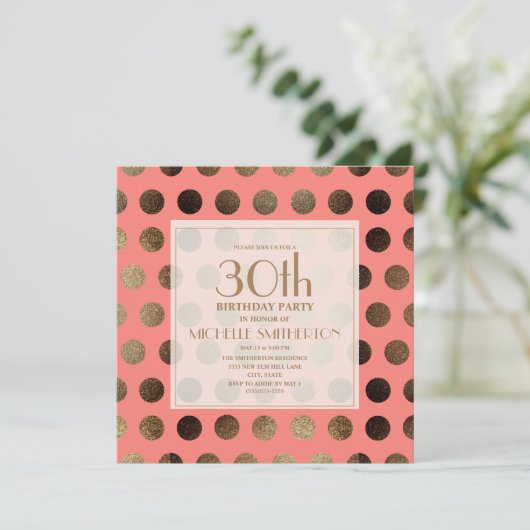 Gold Polka Dots Coral 30th Birthday Kaart (Staand voorkant)