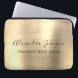 Gold Professional Metallic Monogram Business Laptop Sleeve<br><div class="desc">Modern Gold Girly make up and Hair Beauty Salon Faux Metallic Stainless Elegant Monogram Promotional Laptop Bag of Sleeve Promotional (Promo) Hoesje. Dit klasseprofessionele zakelijke computerhoesje kan worden aangepast om uw monogrammed naam van de scripthandtekening en het vak of de positie van de functitel te bevatten.</div>