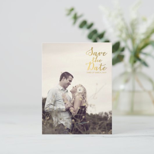 Gold Save the Date Typography Notice Briefkaart (Staand voorkant)
