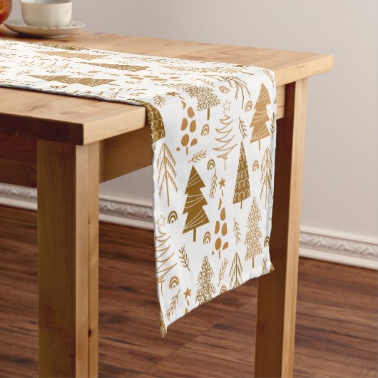 Gold Scandinavian Style Kersttree Pattern Medium Tafelloper (Voorbeeld)