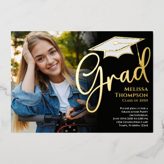 Gold Script Afstuderen Photo Template Eenvoudig Folie Uitnodiging (Voorkant)