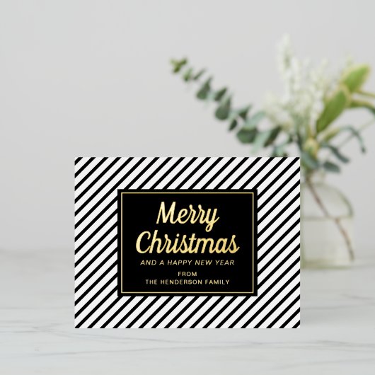 Gold Script Black White Striped Merry Kerstry Folie Feestdagen Briefkaart (Staand Voorkant)