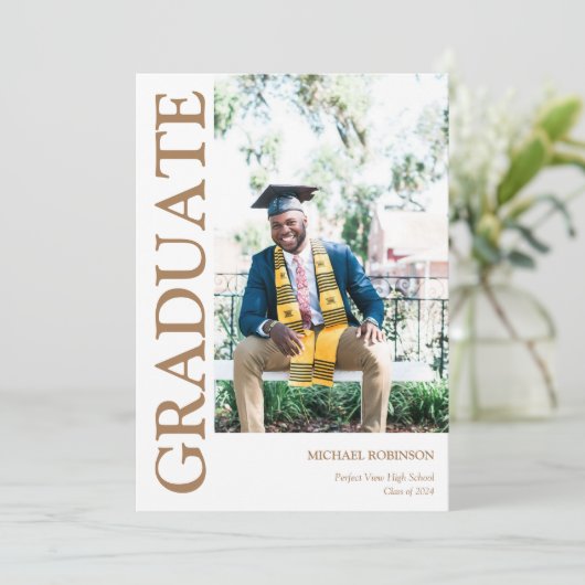 Gold Script Custom Photo Afstuderen Aankondiging (Staand voorkant)