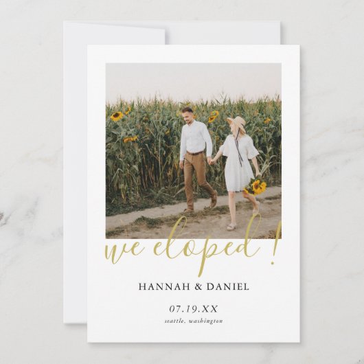 Gold Script Custom We Eloped Kaart met Foto (Voorkant)