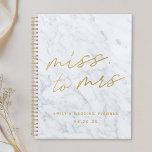 Gold Script Marble Miss aan Mrs Bridal Wedding Planner<br><div class="desc">Aangepast ontworpen bridale bruiloft-notitieboek met 'Miss to Mrs' modern kalligrafiekontwerp op grijze marmerachtergrond.</div>