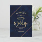 Gold script streept marvy blue waterverf bruiloft kaart (Staand voorkant)