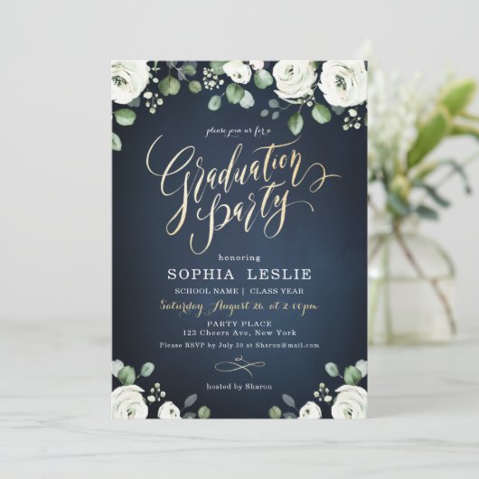 Gold script witte floral graduparty kaart (Staand voorkant)