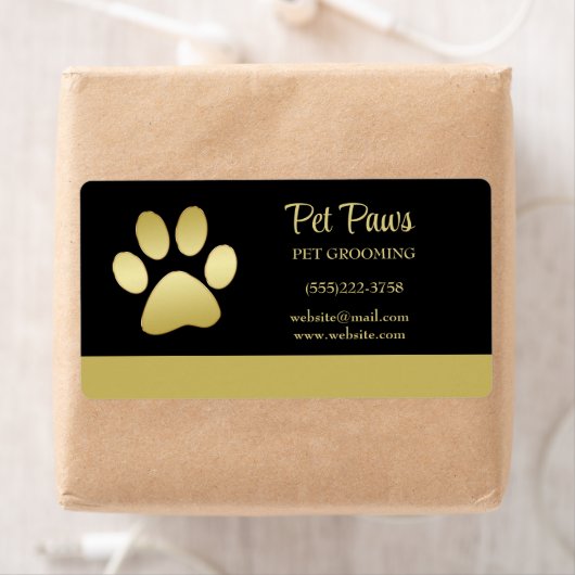 Gold Shiny Dog Paw op Black Pet Grooming Service Etiket (Insitu)