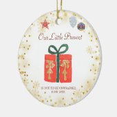 Gold Snowflake Ons kleine Cadeau Ornament (Links)