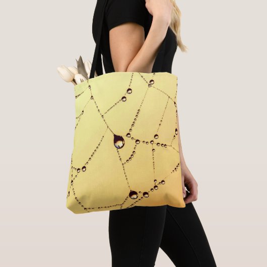 Gold spiderweb tas (Dichtbij)