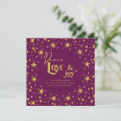 Gold Stars Peace Love en Joy Simple Elegant Plum Feestdagenkaart (Staand voorkant)