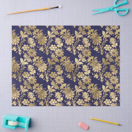 Gold Stencil Flowers op Paarse ontkoppeling Tissuepapier (Craft)
