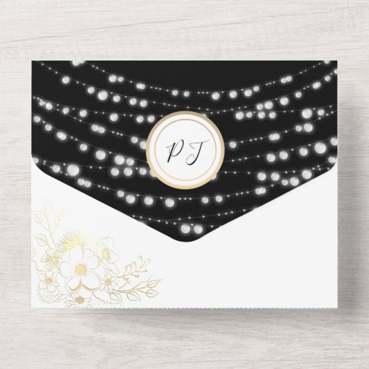 Gold String Lights Rustiek Zwart Huwelijk All In One Uitnodiging (Achterkant)