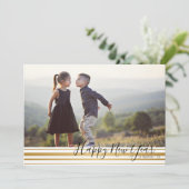 Gold Striped Pattern Happy Nieuwjaarsfotokaart Feestdagenkaart (Staand voorkant)